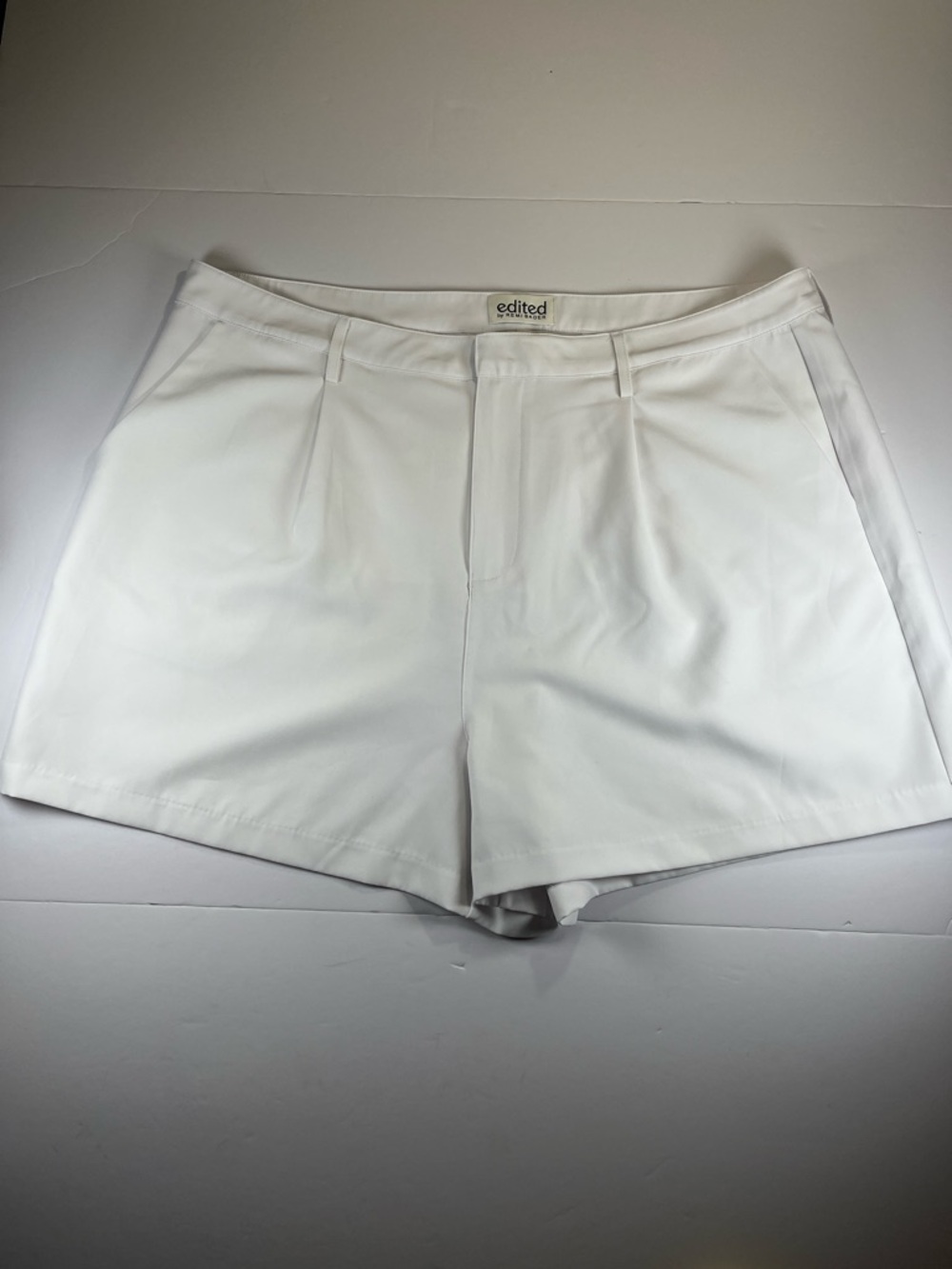 Edited by Remi Bader White Tailored Women's Shorts with Pleats & Pockets